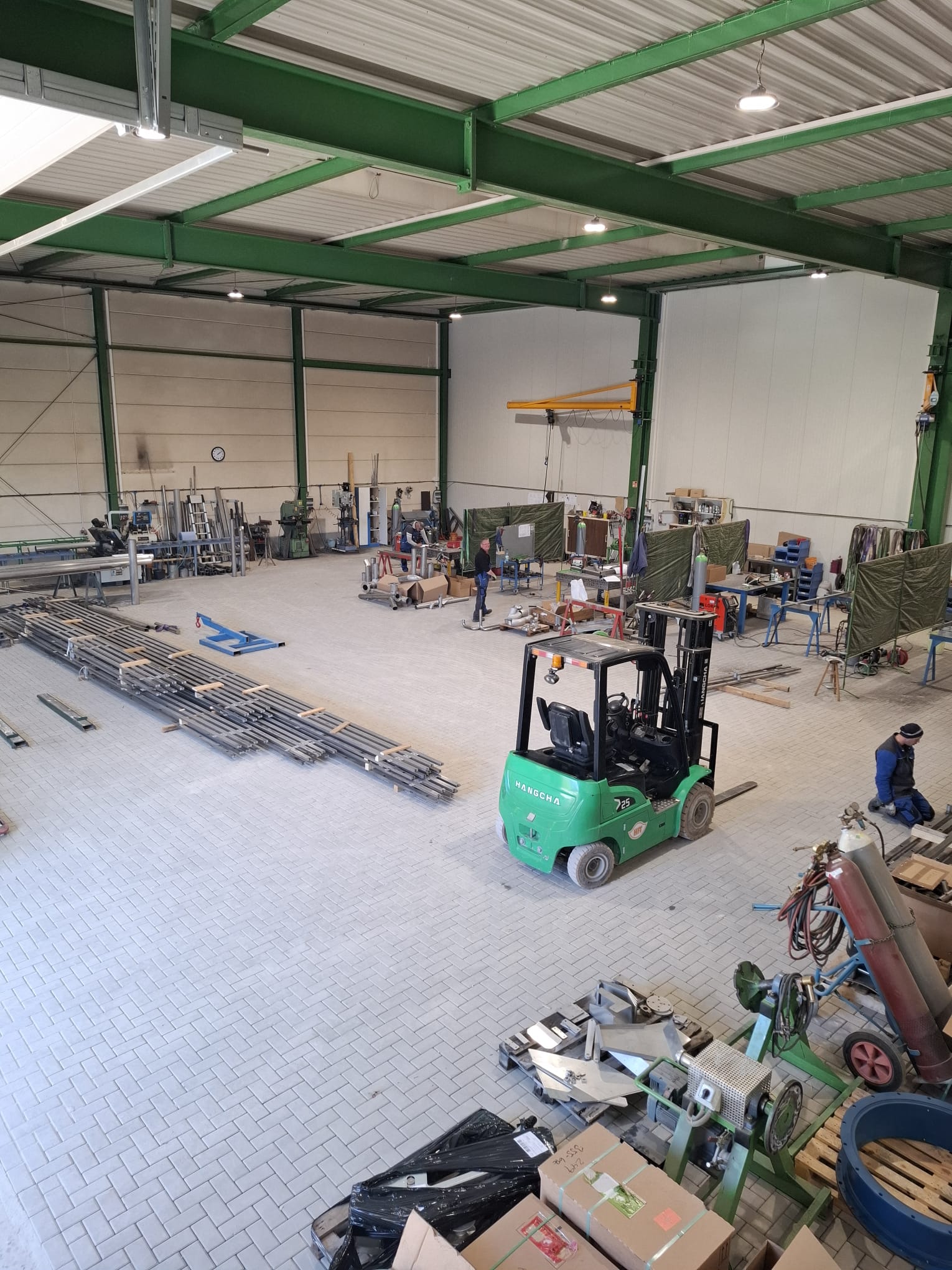 Unsere Fertigungshalle